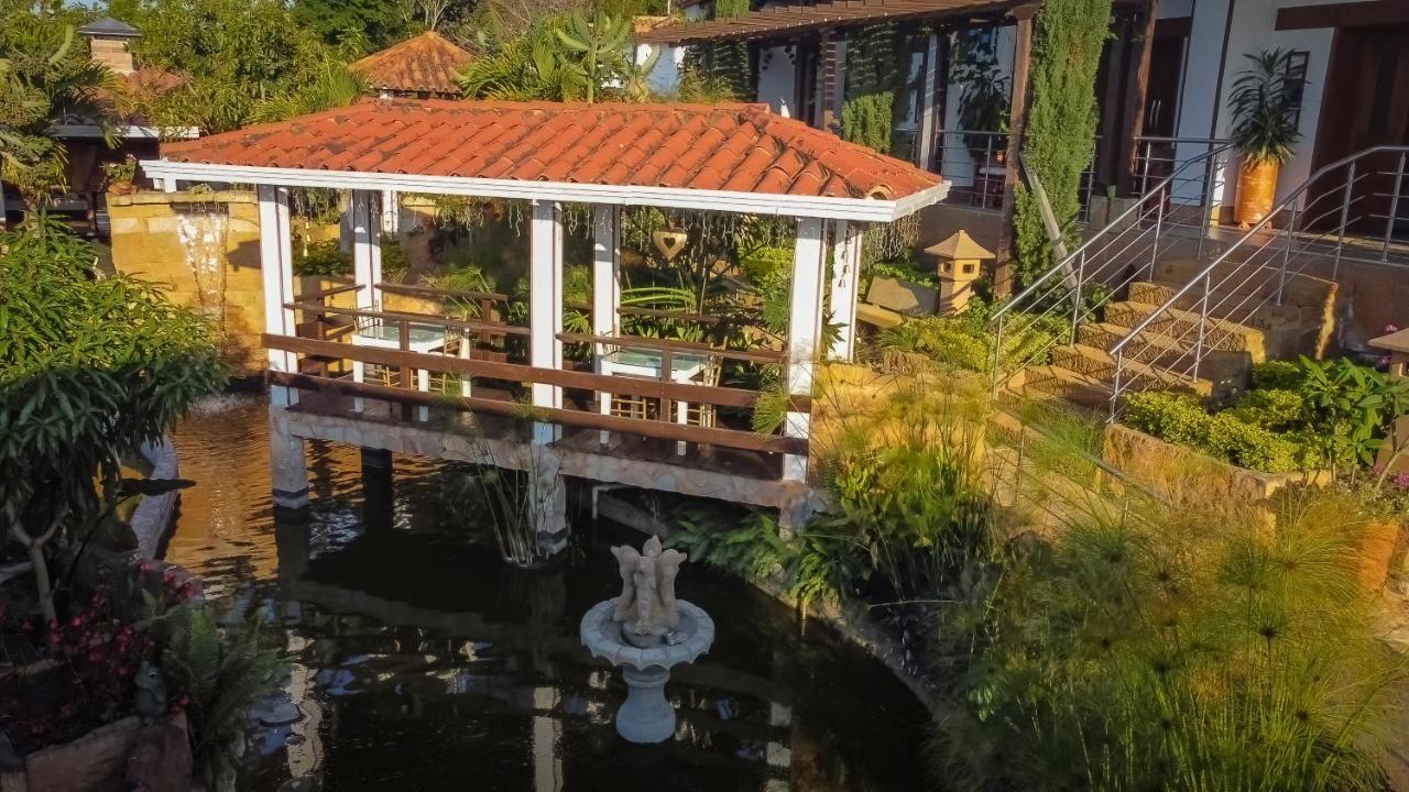 Hotel Mansion Баричара Екстериор снимка